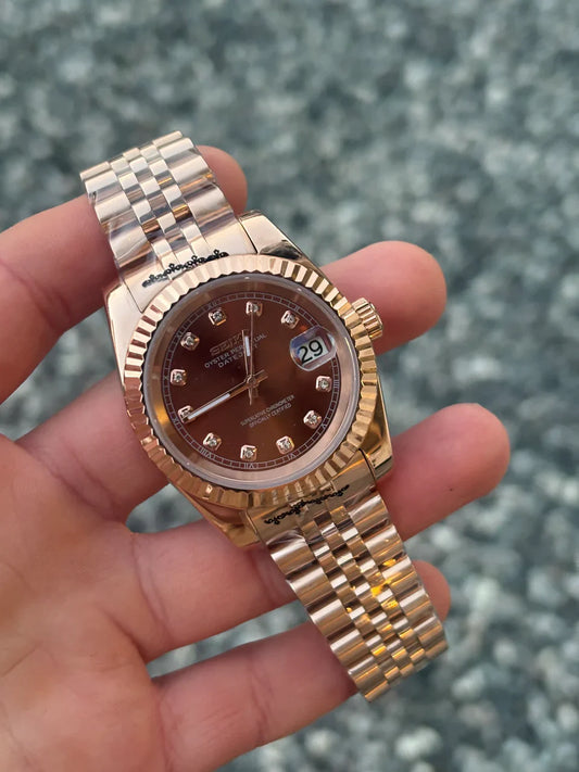 Seiko Mod Datejust Rose Gold Chocolate Crystals NH35 Automático