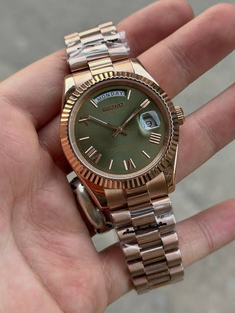 Seiko Mod Day-Date Olive Dial Rose Gold Automático